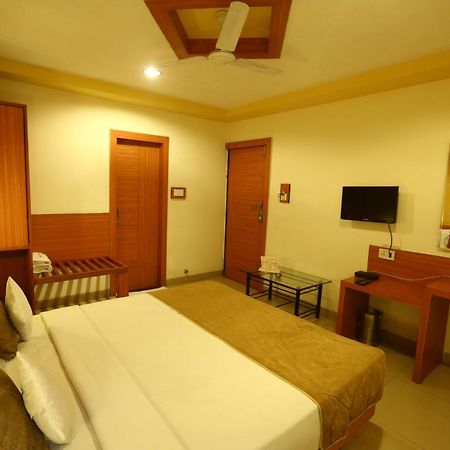 Hotel Paradise Ιντόρ Εξωτερικό φωτογραφία