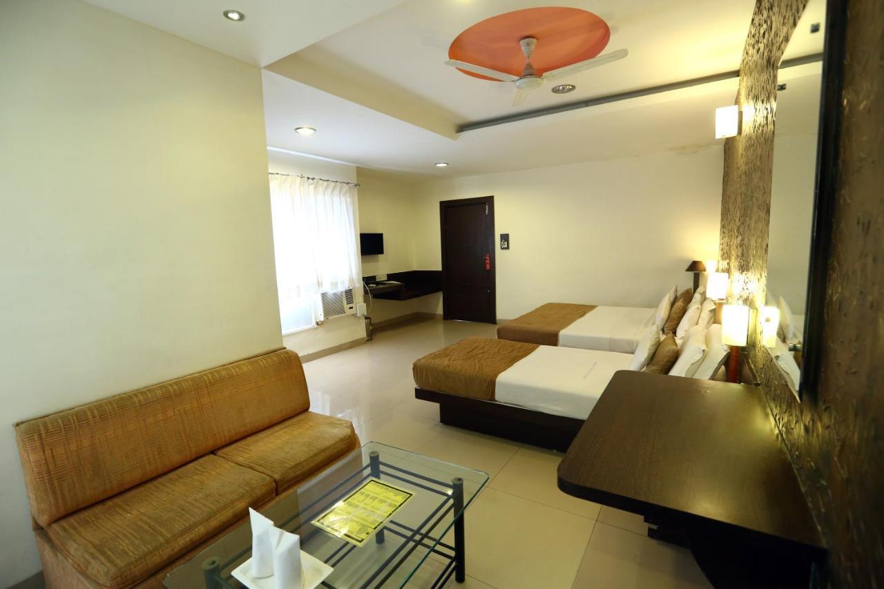 Hotel Paradise Ιντόρ Εξωτερικό φωτογραφία