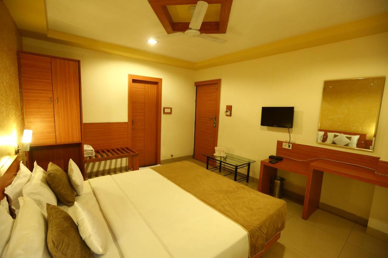 Hotel Paradise Ιντόρ Εξωτερικό φωτογραφία